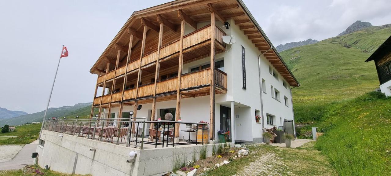 Hotel Avers Am Bach Exterior foto